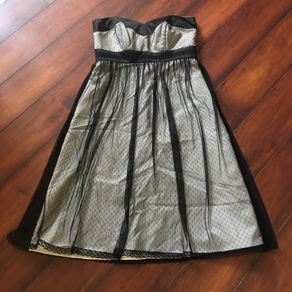 White House Black Market Strapless Dress